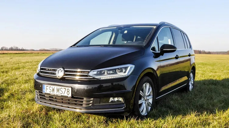 samochody osobowe Volkswagen Touran cena 79900 przebieg: 223000, rok produkcji 2018 z Kwidzyn